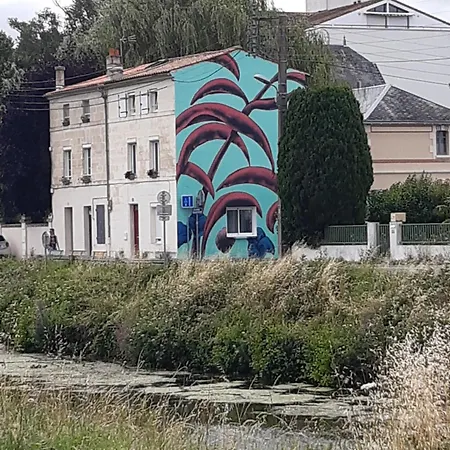 Au Bord De L'eau 3 Niort